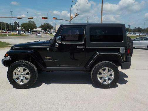 2013 Jeep Wrangler Sahara