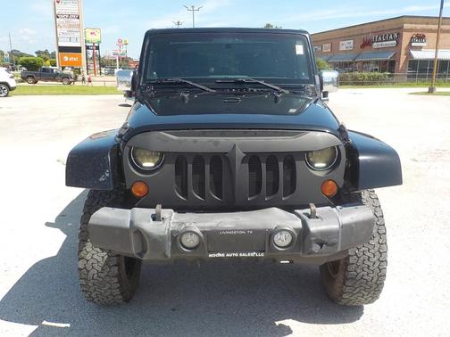 2013 Jeep Wrangler Sahara