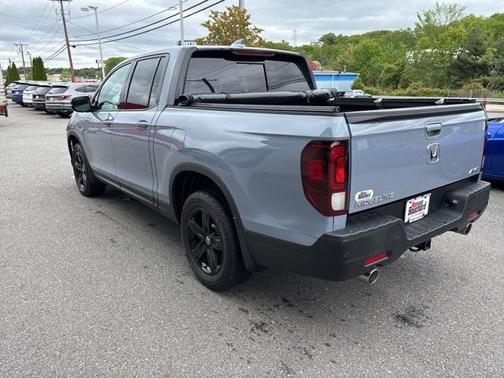 2022 Honda Ridgeline Black Edition
