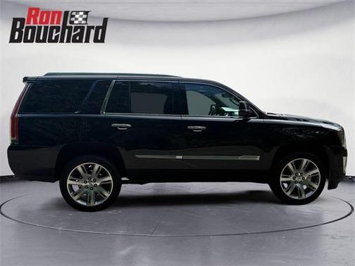 2018 Cadillac Escalade Luxury