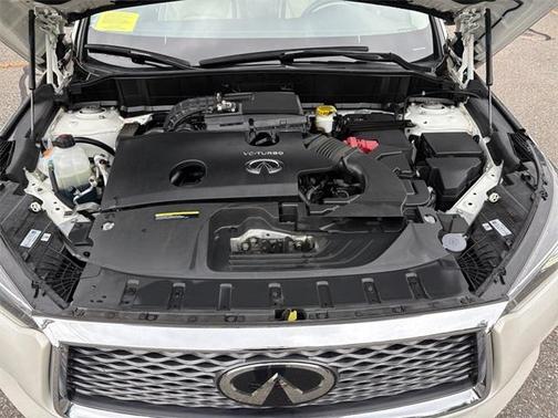 2022 INFINITI QX50 Luxe