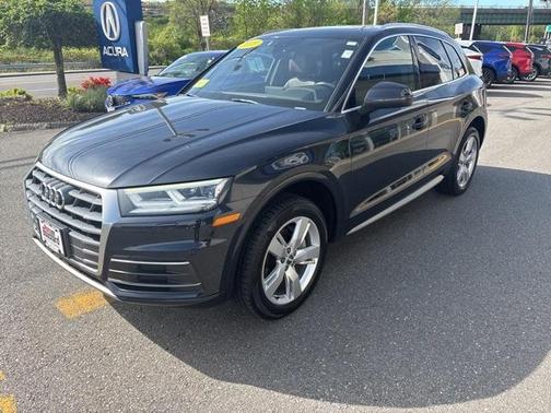 2018 Audi Q5 2.0T Premium Plus