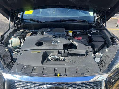 2022 INFINITI QX50 Luxe