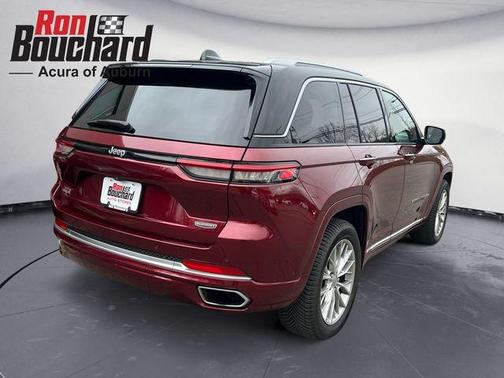 2024 Jeep Grand Cherokee Summit