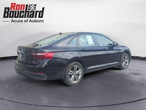 2022 Volkswagen Jetta 1.5T SE