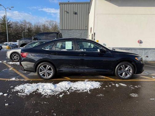 2022 Volkswagen Jetta 1.5T SE