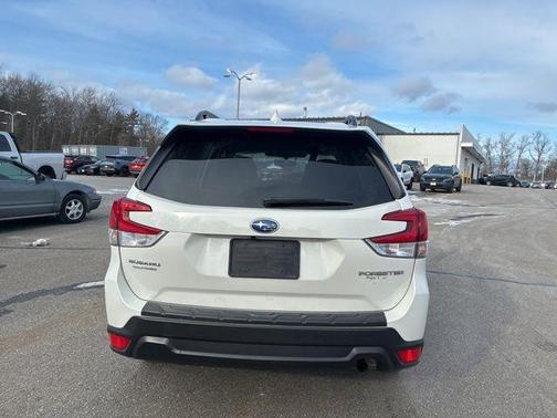 2023 Subaru Forester 2.5i Premium