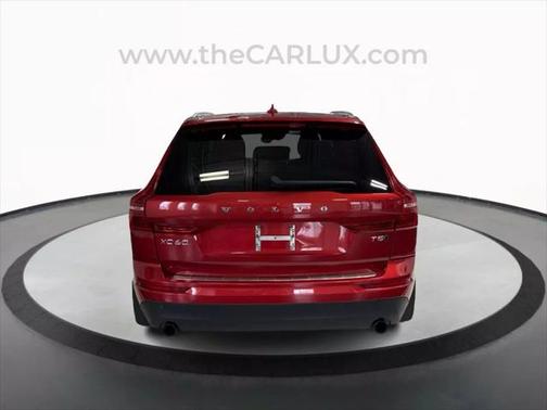 2018 Volvo XC60 T5 Momentum