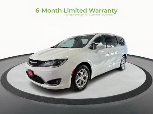 2020 Chrysler Pacifica Touring