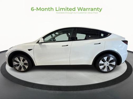 Pearl White Multi-Coat 2023 Tesla Model Y Long Range Dual Motor All-Wheel Drive