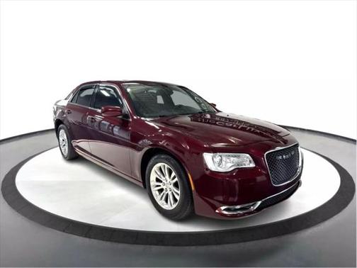 2016 Chrysler 300 S