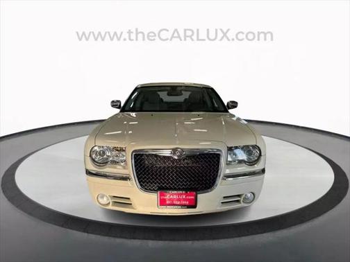 2010 Chrysler 300C Base