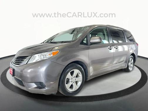 2011 Toyota Sienna LE
