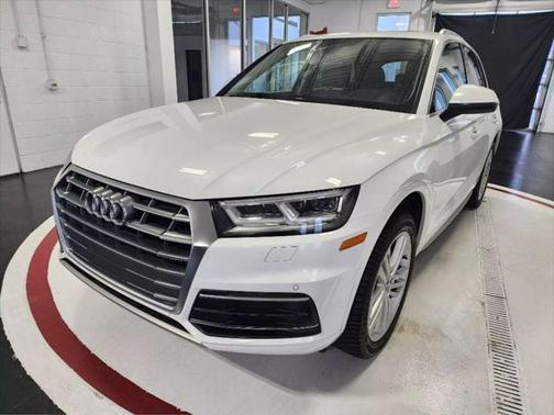 2018 Audi Q5 2.0T Premium Plus