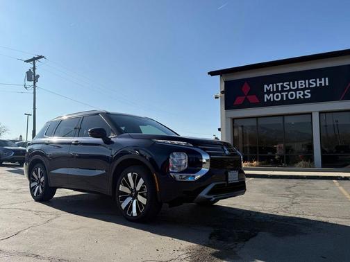 2025 Mitsubishi Outlander SEL