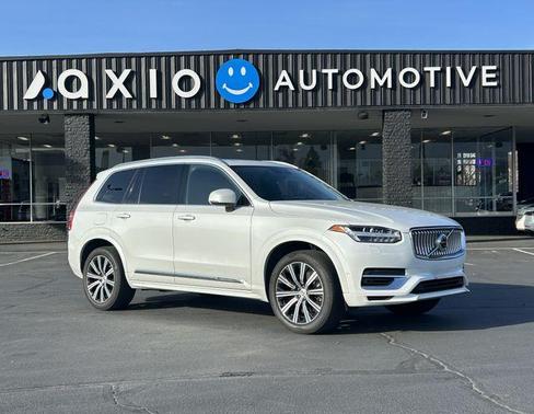 2021 Volvo XC90 Recharge Plug-In Hybrid T8 Inscription 7 Passenger