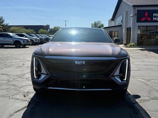 Celestial 2024 Cadillac LYRIQ Luxury