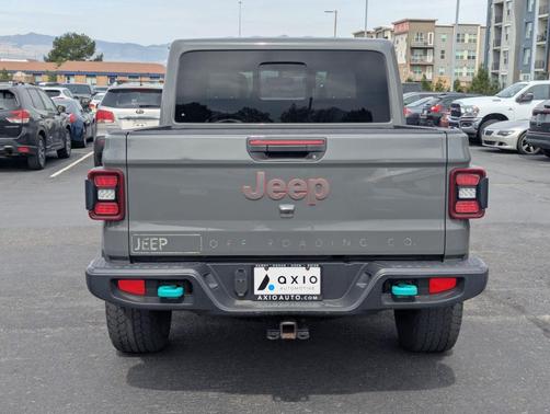 Sting Gray Clearcoat 2021 Jeep Gladiator Mojave