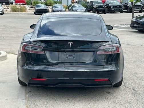 2021 Tesla Model S Plaid