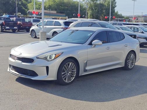 2018 Kia Stinger Base