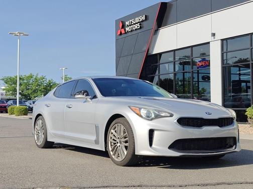 2018 Kia Stinger Base