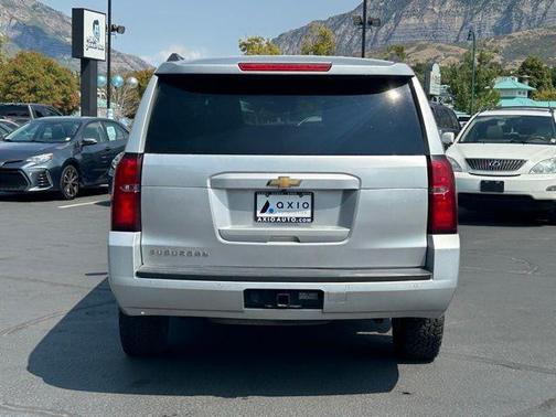 2020 Chevrolet Suburban LT