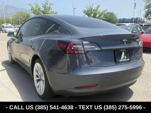 Midnight Silver Metallic 2022 Tesla Model 3 Long Range