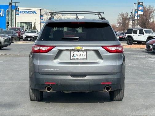 2020 Chevrolet Traverse LT Cloth