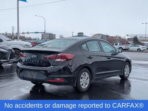 2020 Hyundai ELANTRA SE