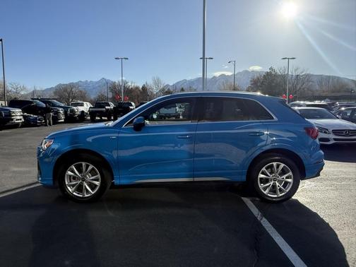 2023 Audi Q3 45 S line Premium