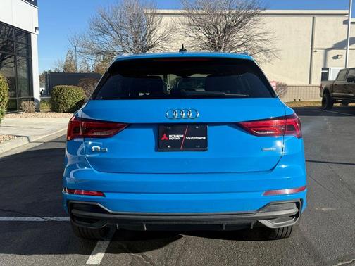 2023 Audi Q3 45 S line Premium