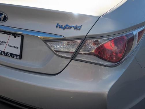 2013 Hyundai SONATA Hybrid Base