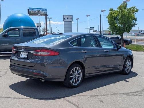 2018 Ford Fusion Energi SE Luxury