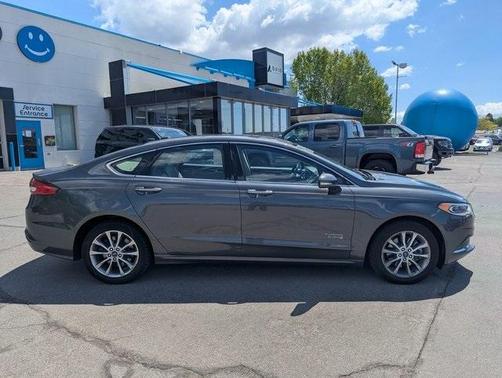 2018 Ford Fusion Energi SE Luxury
