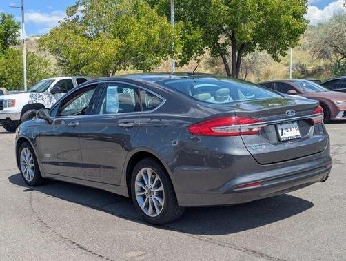 2018 Ford Fusion Energi SE Luxury