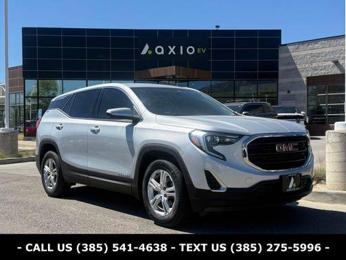 Quicksilver Metallic 2020 GMC Terrain SLE