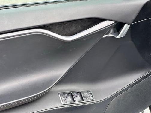 2021 Tesla Model S Long Range