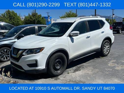 Glacier White 2017 Nissan Rogue S