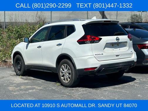 Glacier White 2017 Nissan Rogue S