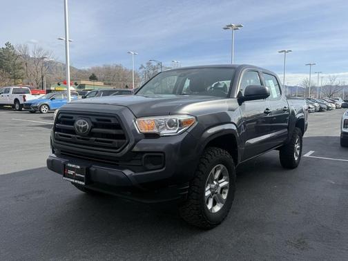 2018 Toyota Tacoma SR