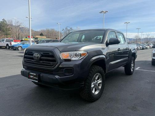 2018 Toyota Tacoma SR