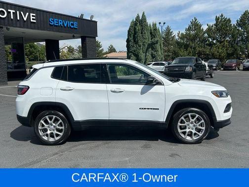 2023 Jeep Compass Latitude Lux