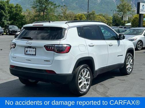 2023 Jeep Compass Latitude Lux