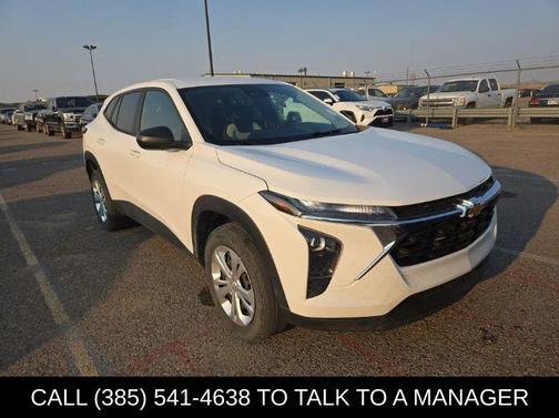Summit White 2024 Chevrolet Trax LS