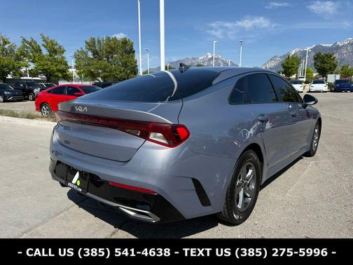 Everlasting Silver 2023 Kia K5 LXS