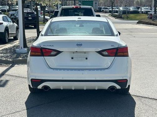 2022 Nissan Altima 2.5 SL