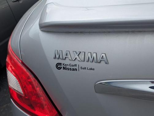 Brilliant Silver 2011 Nissan Maxima SV