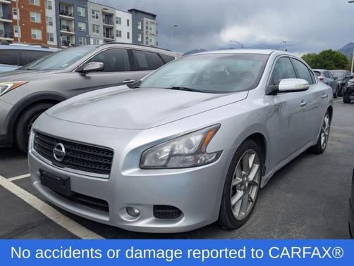 Brilliant Silver 2011 Nissan Maxima SV