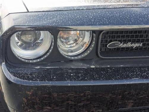 2014 Dodge Challenger SXT