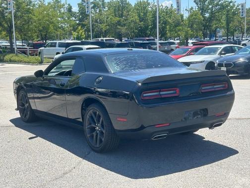 2021 Dodge Challenger SXT